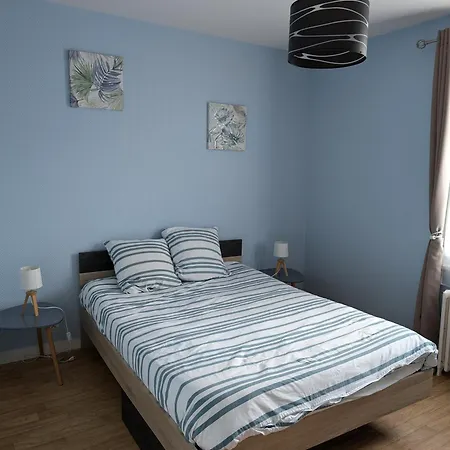 Le 101eme Dans Le Centre De Ste Mere Eglise Апартаменты *