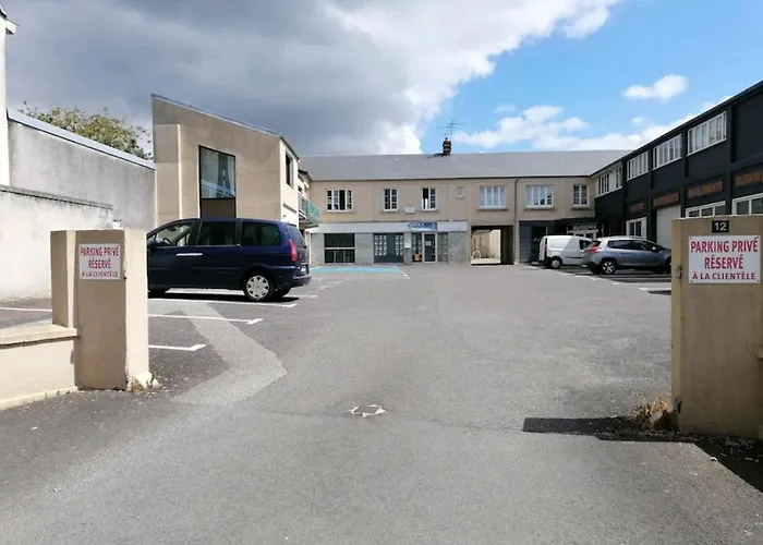 Апартаменты Le 101eme Dans Le Centre De Ste Mere Eglise Сент-Мер-Эглиз