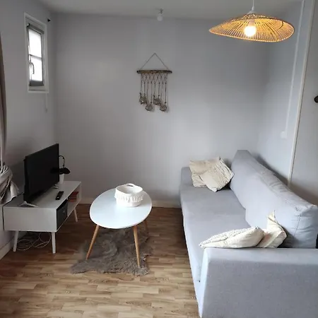 Le 101eme Dans Le Centre De Ste Mere Eglise * Sainte-Mère-Église