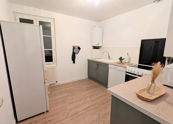 Le 101eme Dans Le Centre De Ste Mere Eglise Lägenhet *